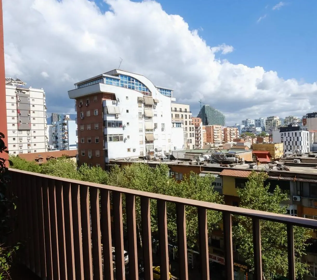 Albania Haven Apartment 5A ティラナ